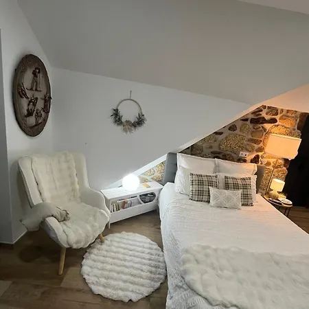 Senhora Da Estrela Al דירה